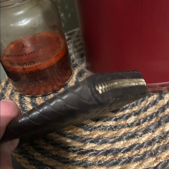 Bottega Veneta Dark Brown Woven Wallet - Picture 6 of 11